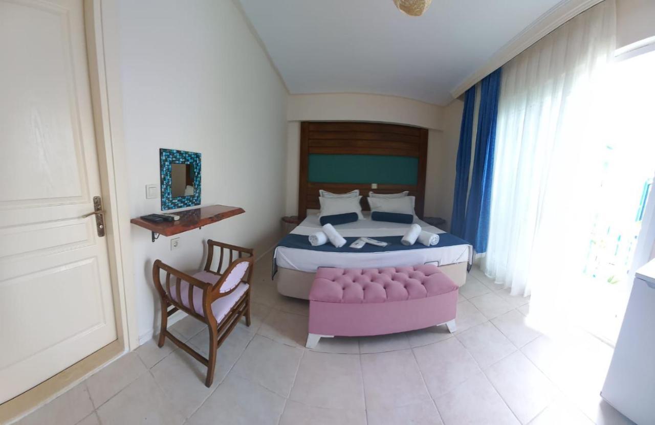 Hotel Antonio Çeşme Exterior foto