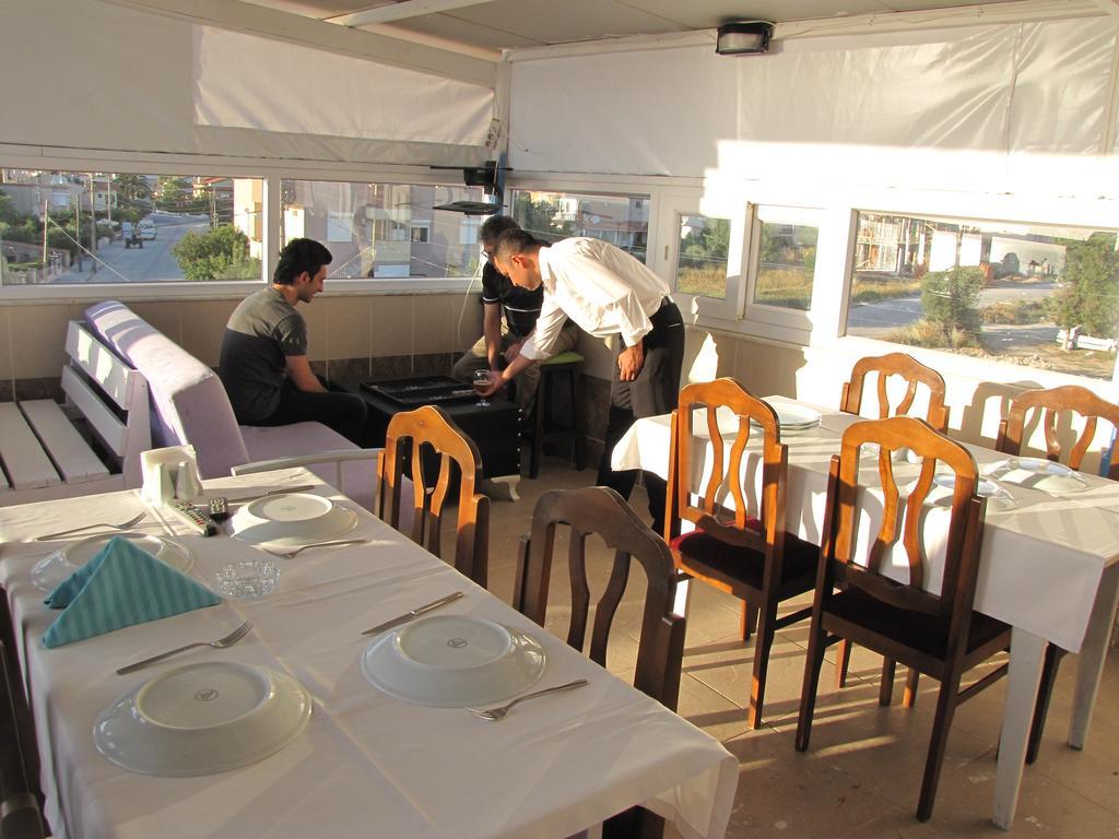 Hotel Antonio Çeşme Exterior foto